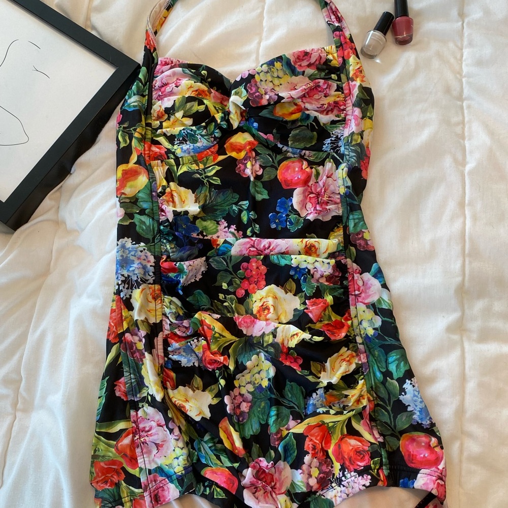 Vintage One piece bathing suit